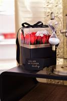 A26995 SCATOLA REGALO C/FIORI RED 19X20