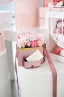 A26995 SCATOLA REGALO C/FIORI ROSA 19X20